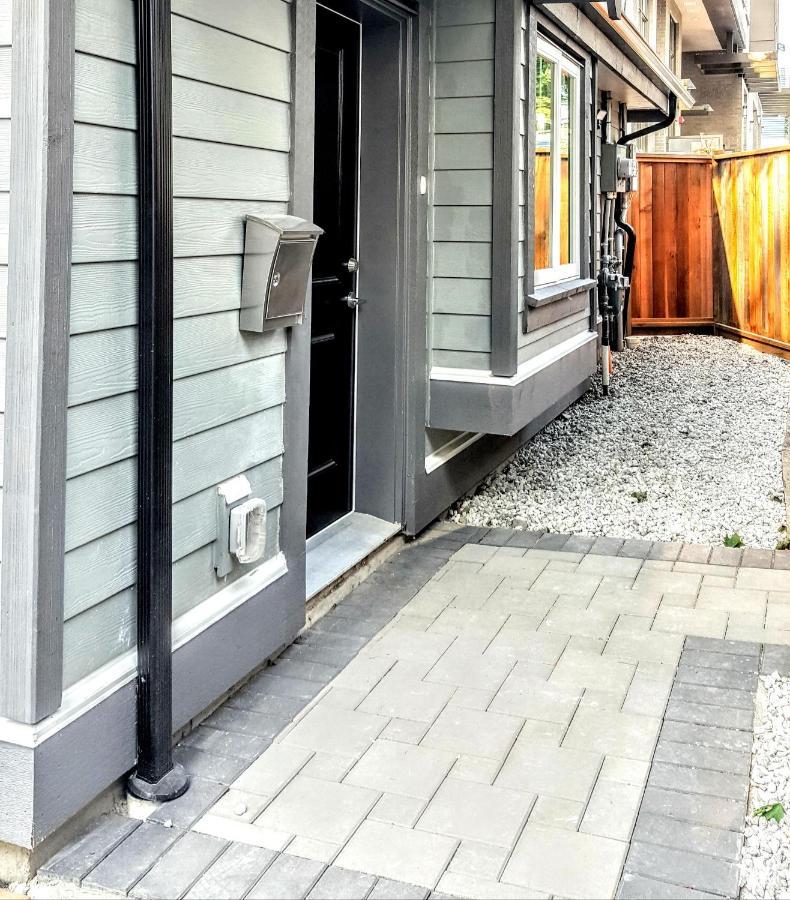 New Urban Modern Main Street House Villa Vancouver Ngoại thất bức ảnh