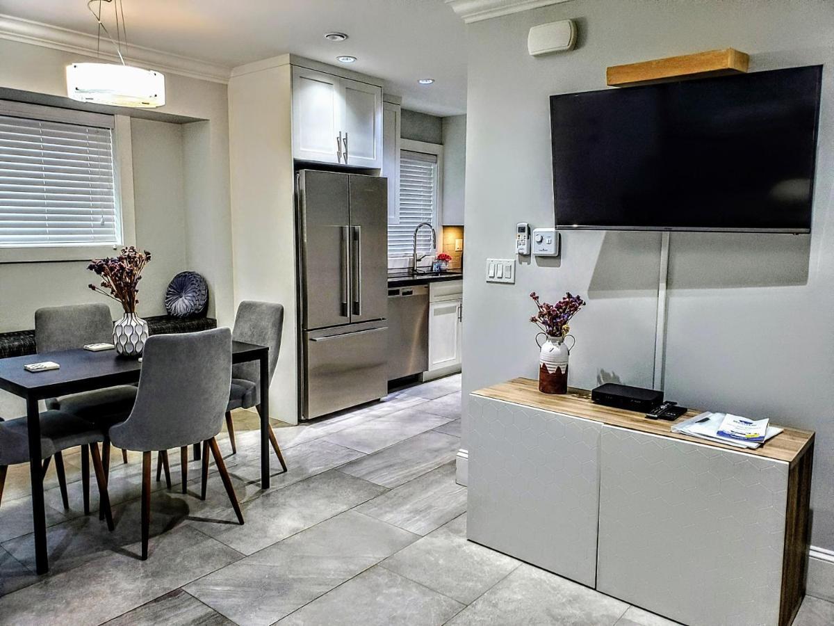 New Urban Modern Main Street House Villa Vancouver Ngoại thất bức ảnh